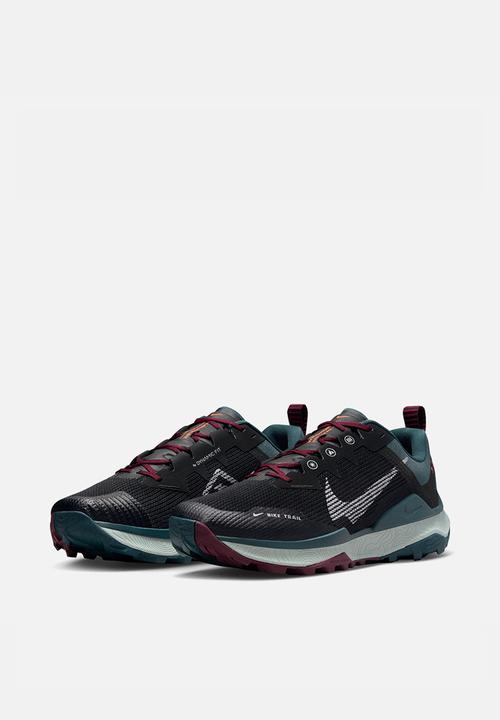 Nike - Wildhorse 8