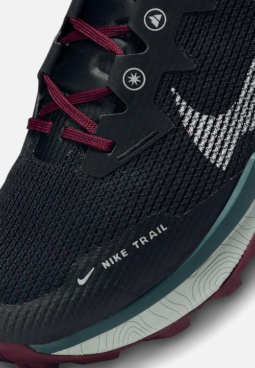 Nike - Wildhorse 8