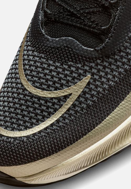 Nike - Streakfly