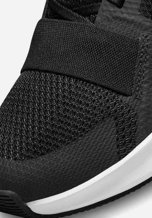 Nike - M nike mc trainer 2 - black/white-black