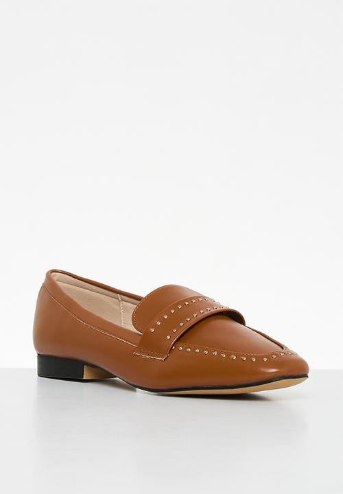 dailyfriday - Iris studded loafer - tan