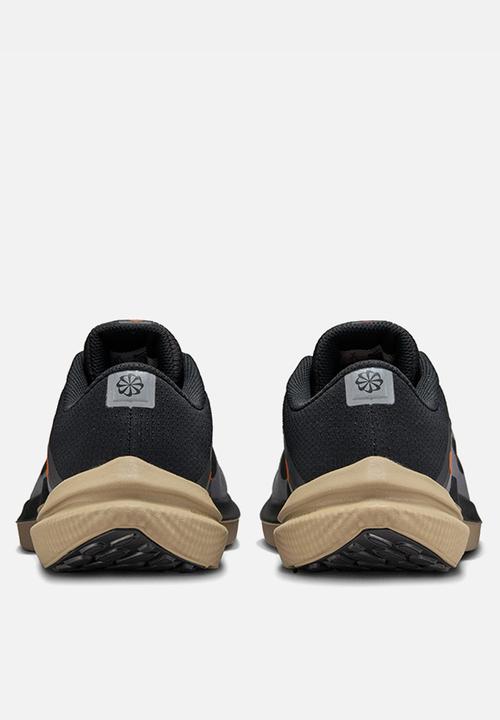 Nike - Air Winflo 10