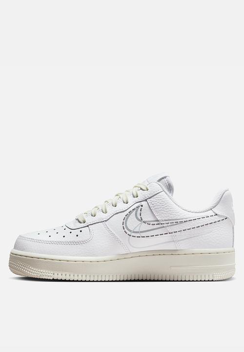 Nike - Air Force 1 '07
