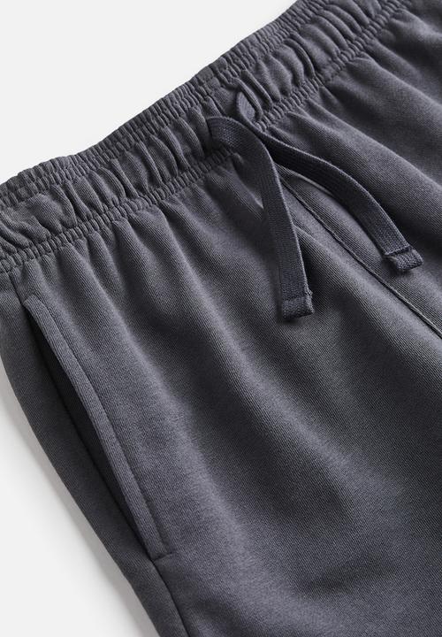 H&M - Printed sweatshorts - dark grey