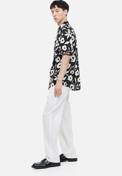 H&M - Cotton shirt regular fit - black floral 