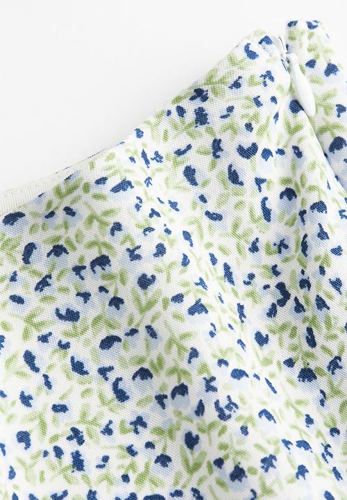 H&M - Patterned a-line skirt - green & blue floral