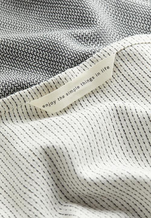 H&M - 2-Pack cotton tea towels - white & dark grey 