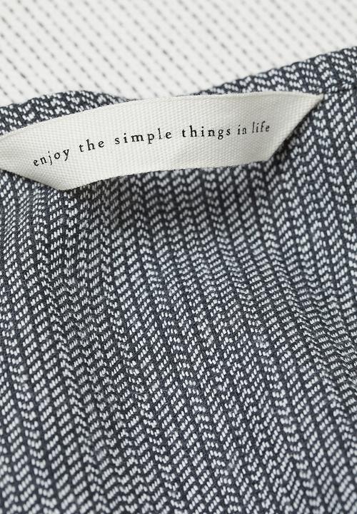 H&M - 2-Pack cotton tea towels - white & dark grey 