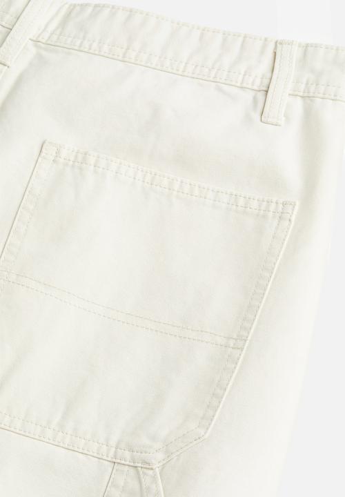 H&M - Relaxed fit worker shorts - white