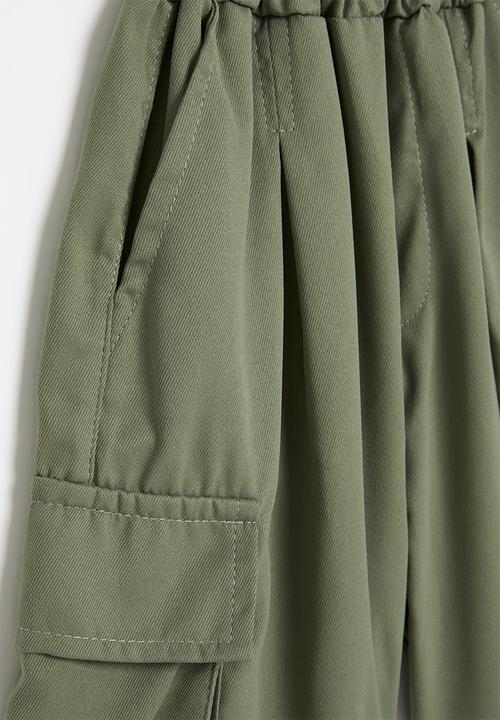Pop Candy - Utility shorts - olive green
