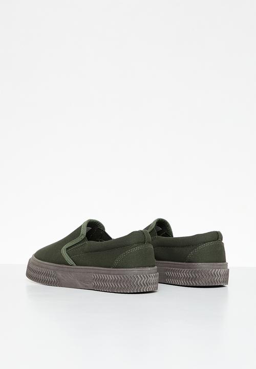 SOVIET - K magnum - olive/dk gum