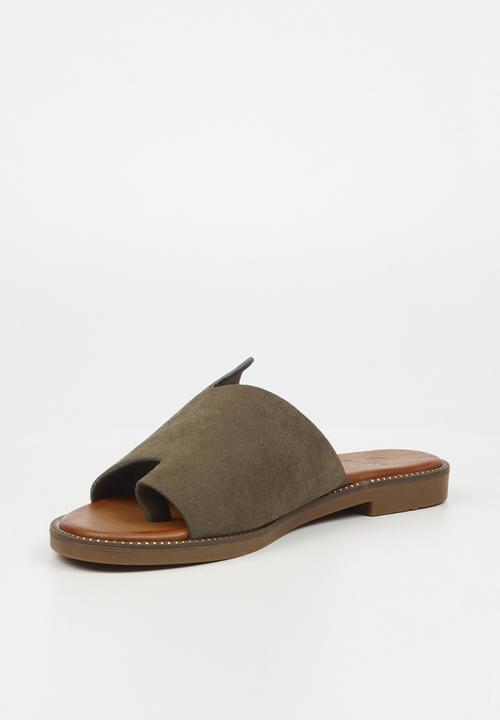 Butterfly Feet - Frost9 thong sandal - olive