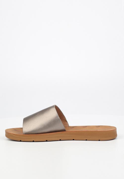 Butterfly Feet - Zina16 sandal - pewter
