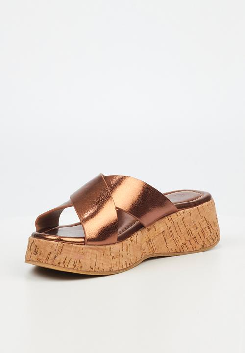 Butterfly Feet - Walker 1 sandal - bronze