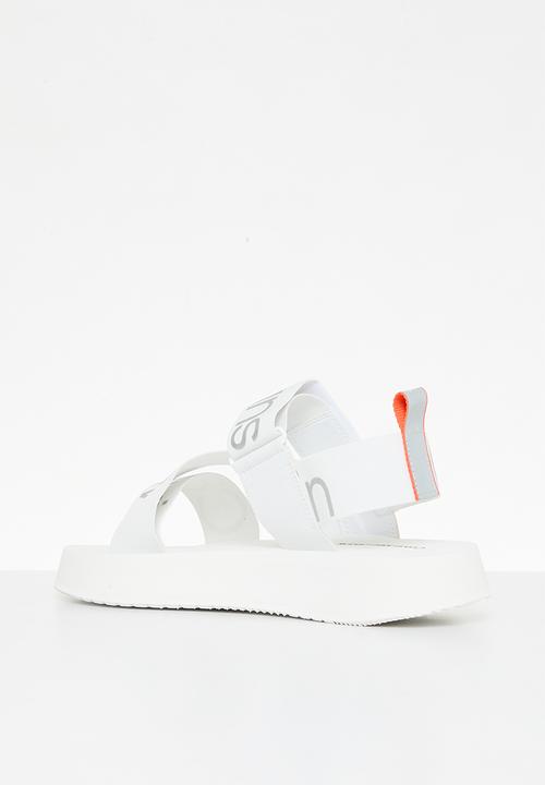 Calvin Klein - Prefersato sandal webb - bright white/reflective silver