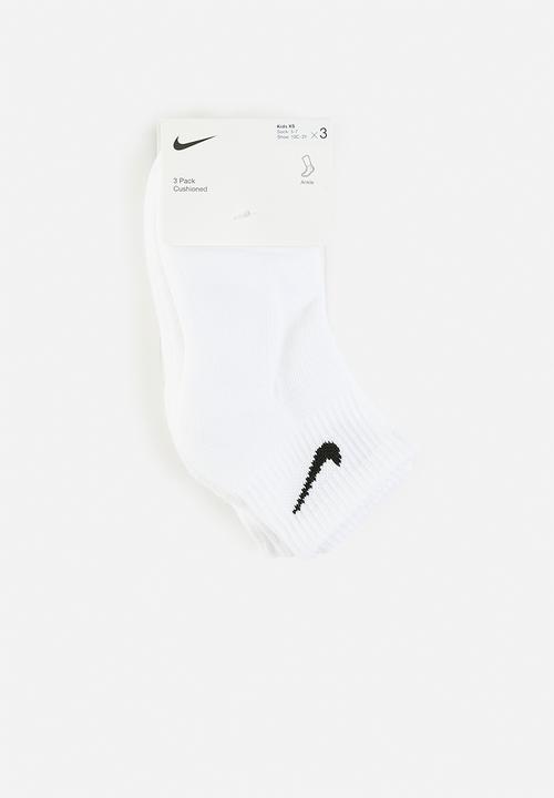 Nike - Nike ankle socks 3-pack - white