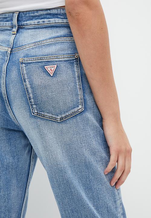 GUESS - High rise mom jean - light wash