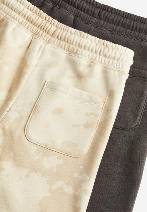 H&M - 2 Pack pull-on shorts - light beige & dark grey