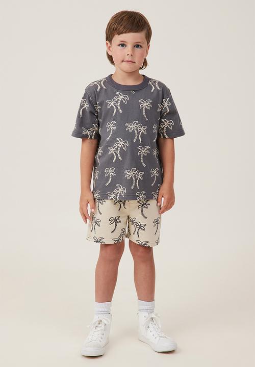 Cotton On - Henry slouch short - rainy day / rabbit grey palm tree yardage