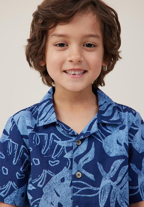 Cotton On - Cabana short sleeve shirt - dusk blue / tropical palm