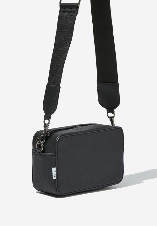 Typo - Gigi camera cross body bag - black