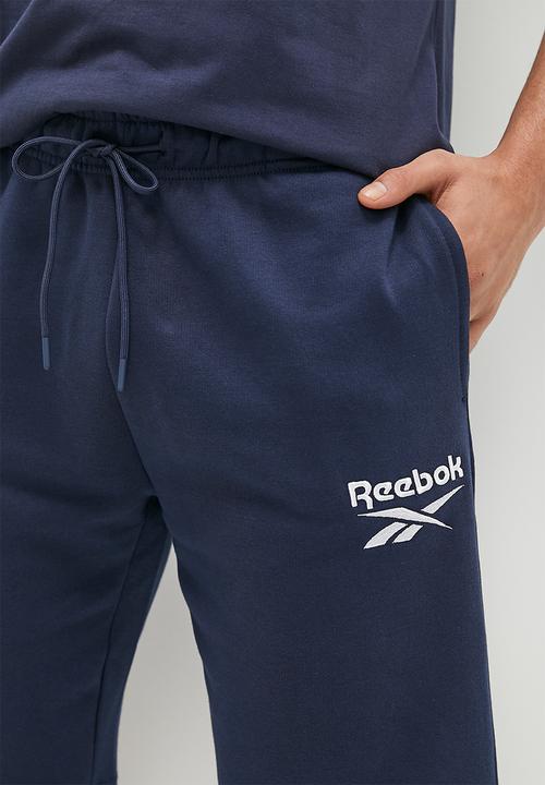 Reebok - Ri left leg logo short - navy