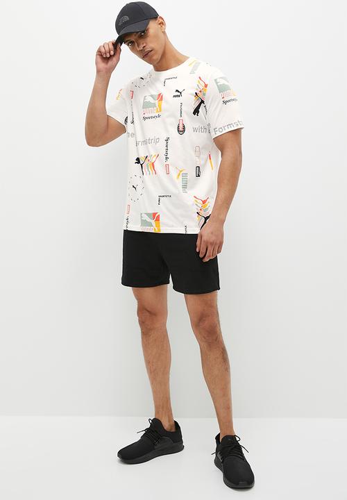 PUMA - Classics brand love aop tee