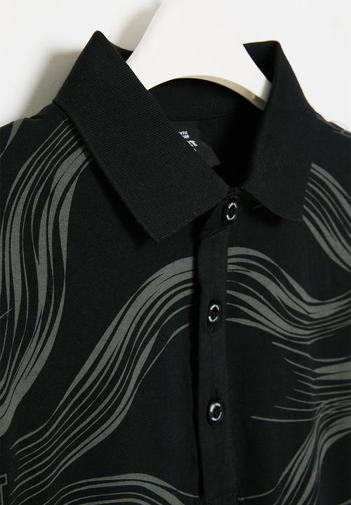 SOVIET - Short sleeve fashion golfer - black