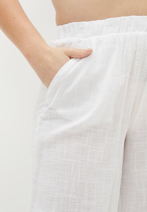 Cotton On - Plus Relaxed Beach Pant - White