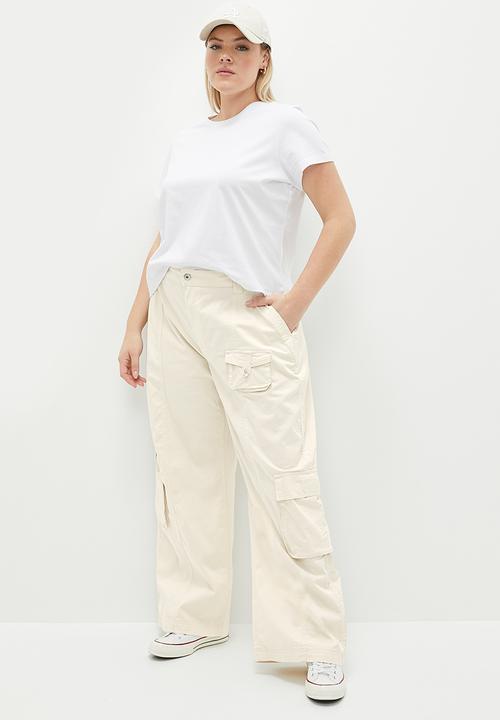 Cotton On - Plus Hayden Cargo Pant - Dove Grey