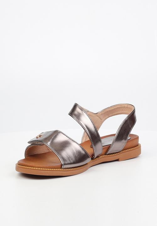 Butterfly Feet - Ellie 6 sandal - petwer