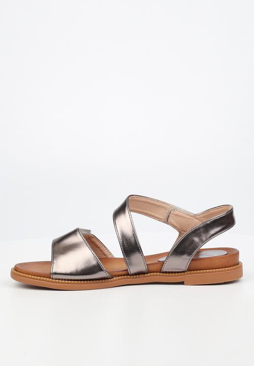 Butterfly Feet - Ellie 6 sandal - petwer