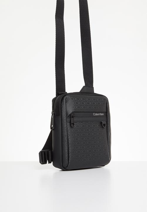Calvin Klein - Ck daily tech conv reporter s mono - black