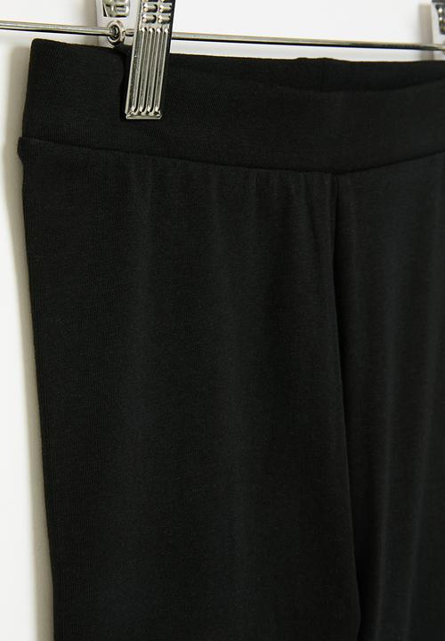 HAILYS - Shorts - black