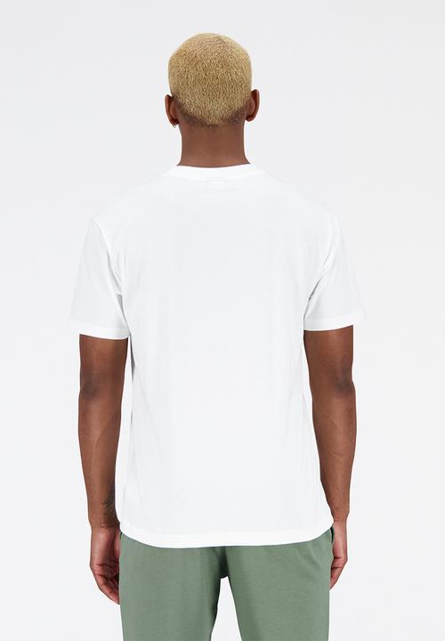 New Balance  - NB essential stacked logo pocket tee - white