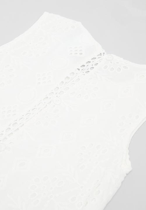 Pop Candy - Anglaise top and short set - white