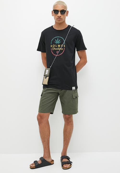 Holmes Bro's - Grass is greener tee - black
