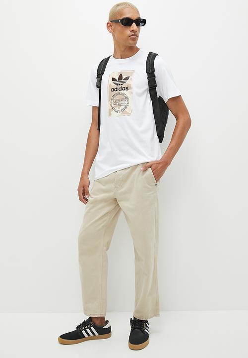 adidas Originals - Camo tongue tee - white 