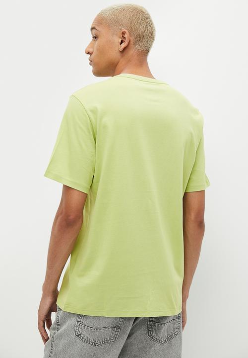 Converse - Converse go-to embroidered star chevron tee - light olive 