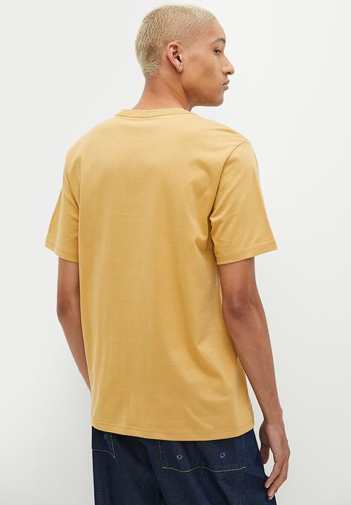 Converse - Converse go-to star chevron logo standard fit T-shirt - tan 