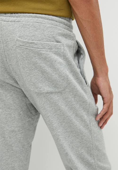 Converse - Converse Go-To All Star Patch Standard Fit Sweatpant - Vintage Grey Heather