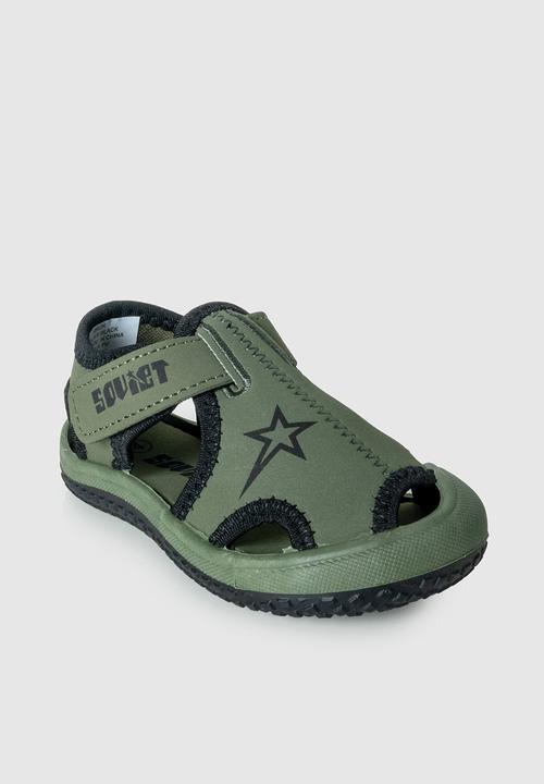 SOVIET - I singh - olive & black