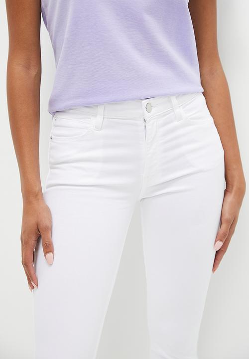 GUESS - Sexy curve mid rise - white wash 