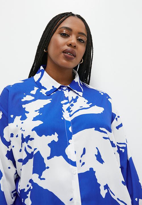Superbalist - Printed oversized shirt - blue bold painterly