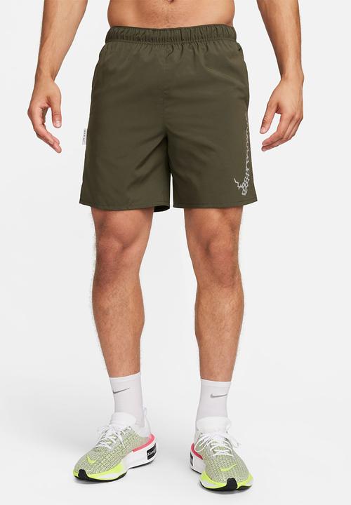 Nike - Nk df s72 chllgr short 7bf - green