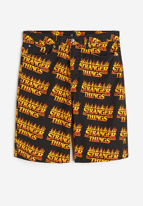 H&M - Loose fit printed twill shorts - black stranger things