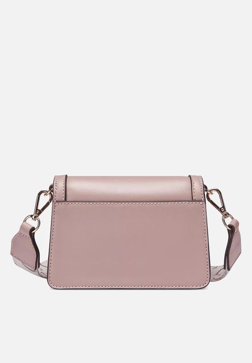 GUESS - Chai mini crossbody flap - mauve