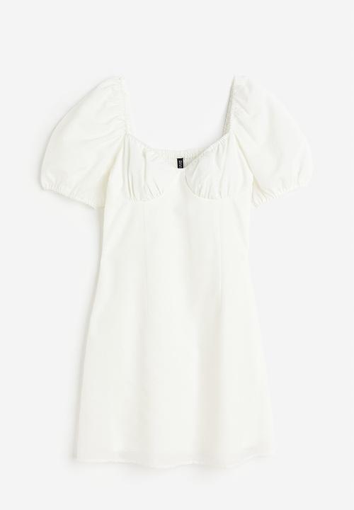 H&M - Puff-sleeved crêpe dress - cream 