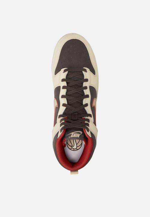 Nike - Dunk High Retro SE
