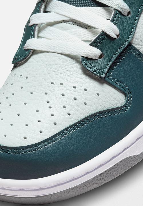 Nike - Dunk low retro Premium